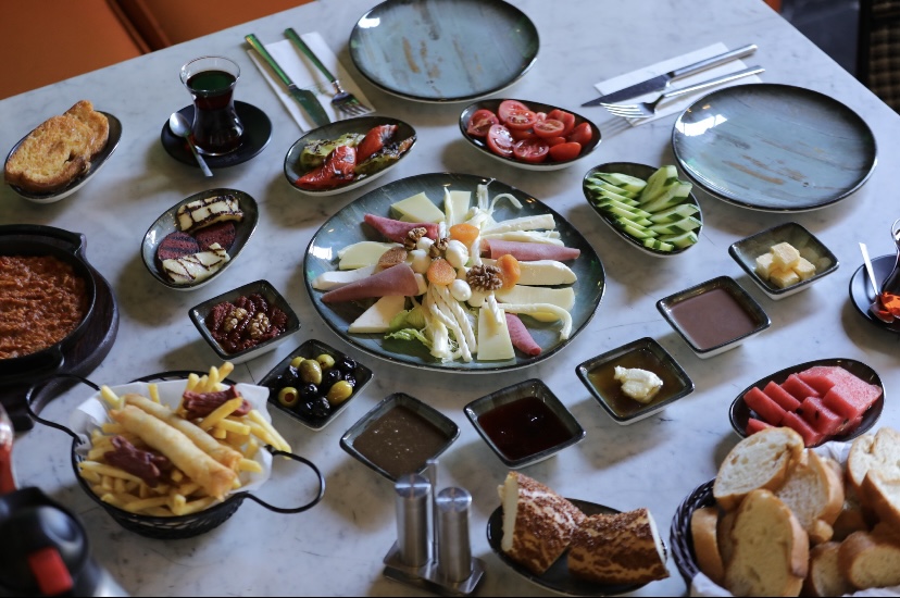 Serpme kahvaltı (2 kişilik ) 